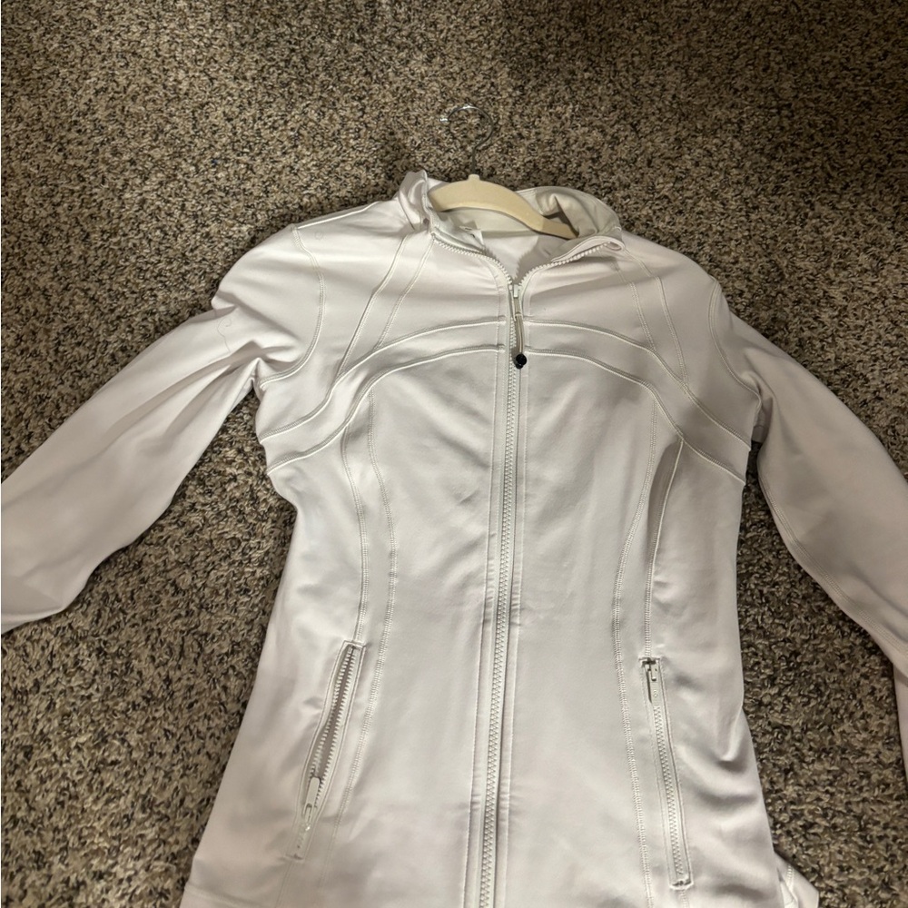 Lulu define jacket